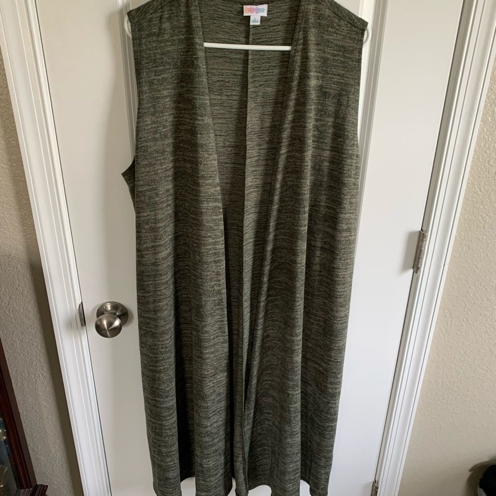 NWT LuLaRoe Joy Vest, Large